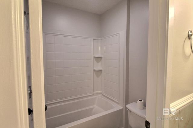 132 W Satsuma Avenue 132, Foley, AL 36535