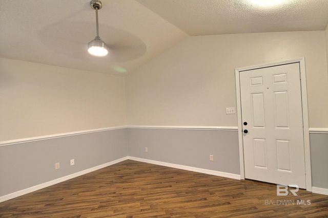 132 W Satsuma Avenue 132, Foley, AL 36535