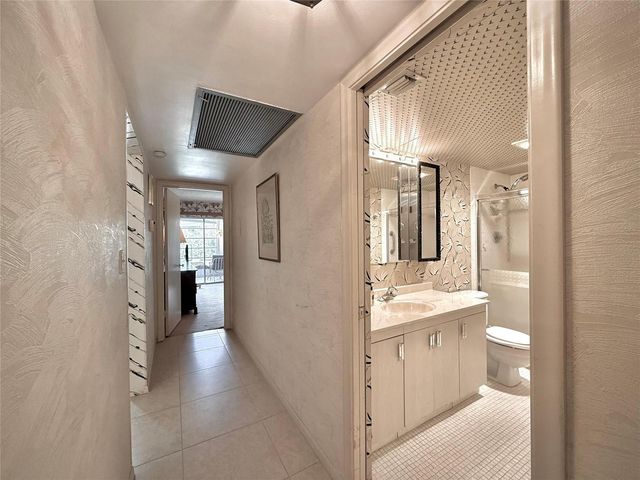 2504 Antigua Terrace D2, Coconut Creek, FL 33066