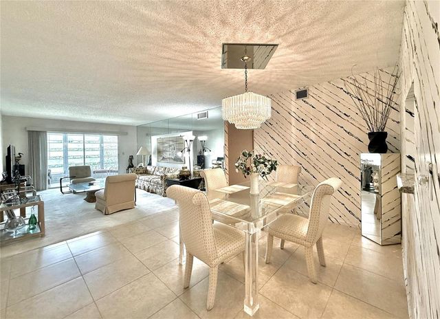 2504 Antigua Terrace D2, Coconut Creek, FL 33066