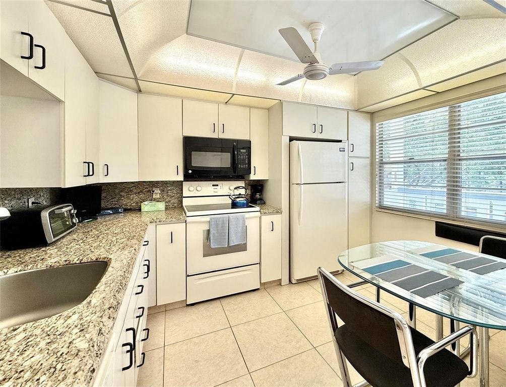 2504 Antigua Terrace D2, Coconut Creek, FL 33066