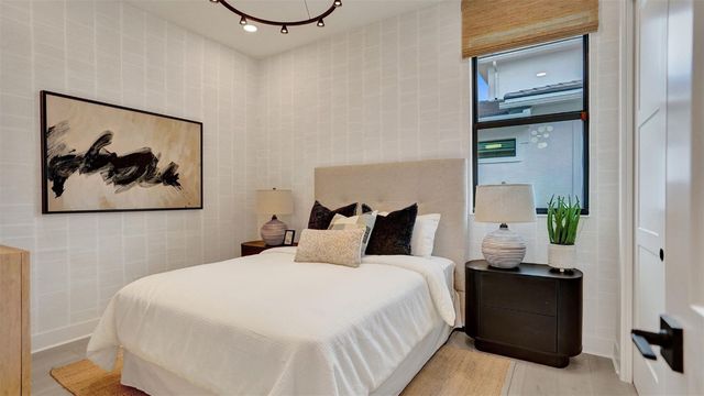 10208 Voltaire Place, Palm Beach Gardens, FL 33412