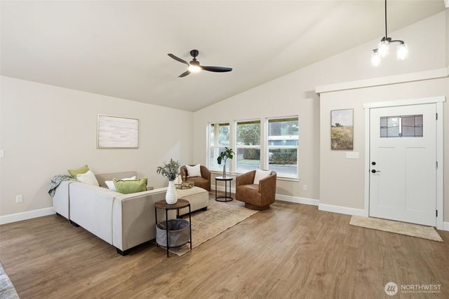 5909 257th Street E, Graham, WA 98338