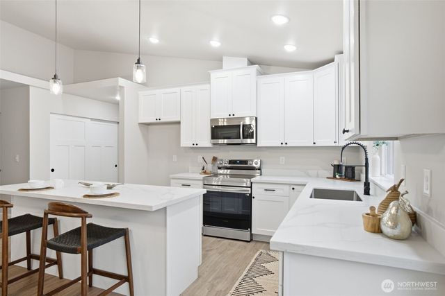 5909 257th Street E, Graham, WA 98338