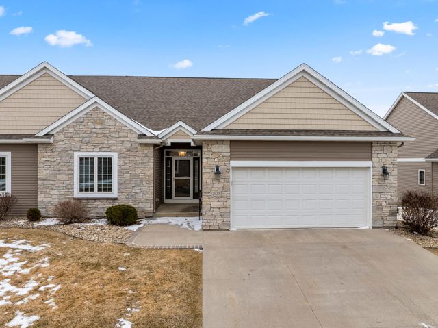 2938 Ivory Road NE, Rochester, MN 55906