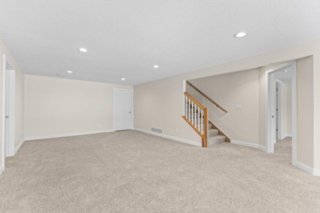 2938 Ivory Road NE, Rochester, MN 55906