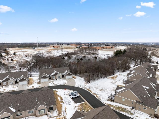 2938 Ivory Road NE, Rochester, MN 55906