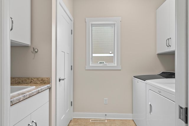 2938 Ivory Road NE, Rochester, MN 55906