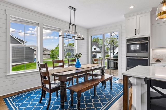 6085 Urbandale Lane N, Plymouth, MN 55446