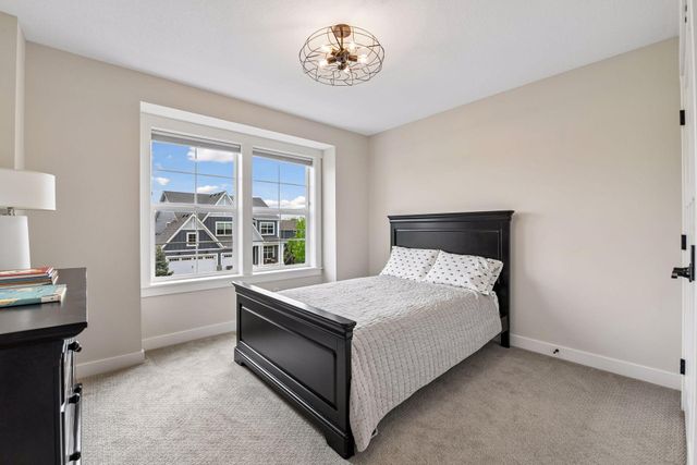 6085 Urbandale Lane N, Plymouth, MN 55446