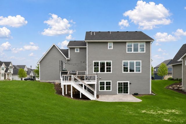 6085 Urbandale Lane N, Plymouth, MN 55446