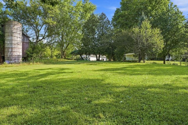 13921 Old 14 Mile Road NE, Greenville, MI 48838
