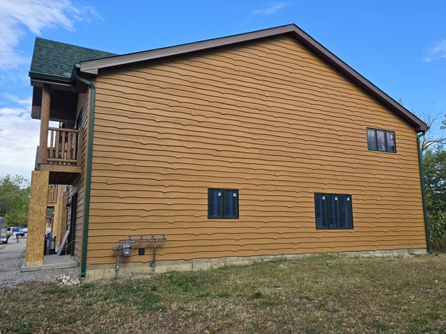 2643 N IL Route 178 Highway 10-4, Utica, IL 61373