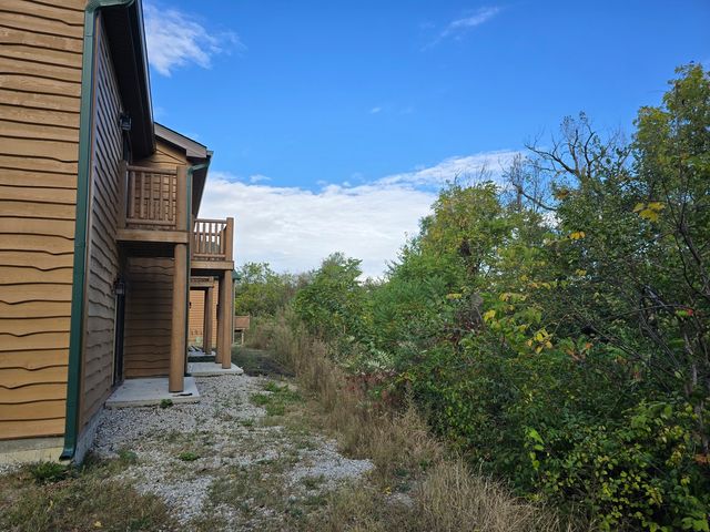 2643 N IL Route 178 Highway 10-4, Utica, IL 61373