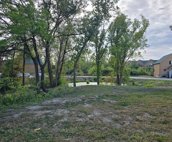 2643 N IL Route 178 Highway 10-4, Utica, IL 61373