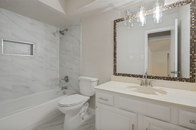 2208 Placid Drive, Carrollton, TX 75007