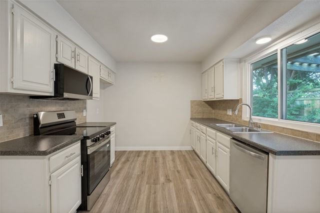 2208 Placid Drive, Carrollton, TX 75007