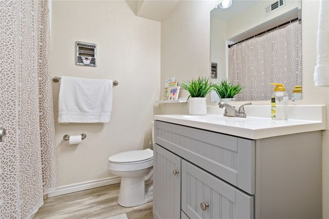 7707 Meadow Park Drive 112, Dallas, TX 75230