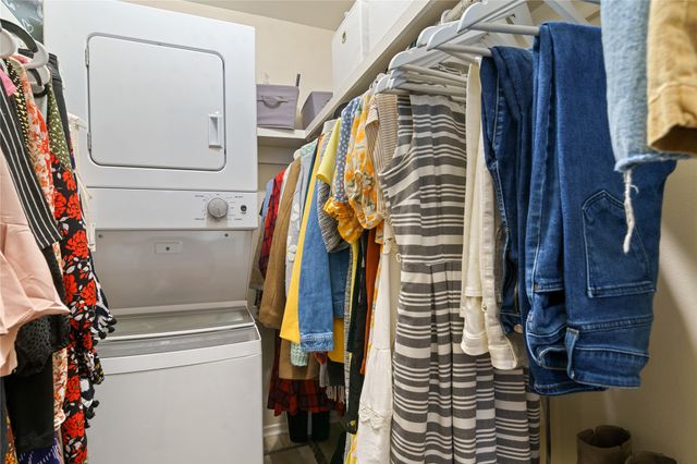 7707 Meadow Park Drive 112, Dallas, TX 75230