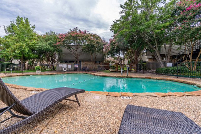 7707 Meadow Park Drive 112, Dallas, TX 75230