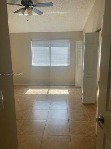 2334 SE 23rd Ter 2334, Homestead, FL 33035