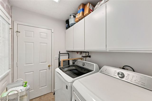 32253 Walker Road, Avon Lake, OH 44012