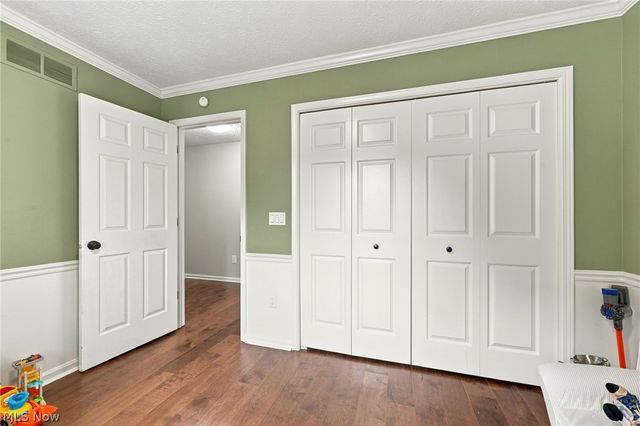 32253 Walker Road, Avon Lake, OH 44012