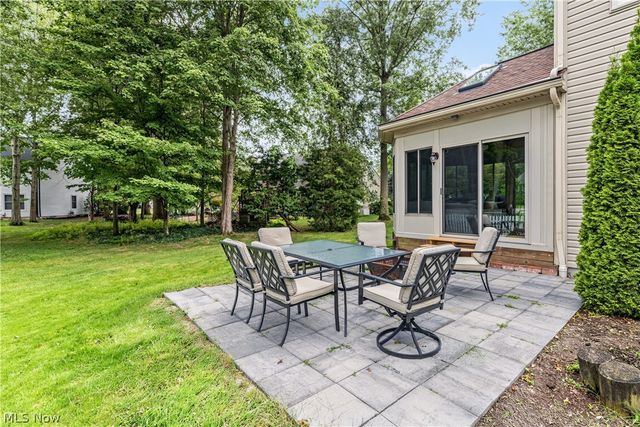 32253 Walker Road, Avon Lake, OH 44012