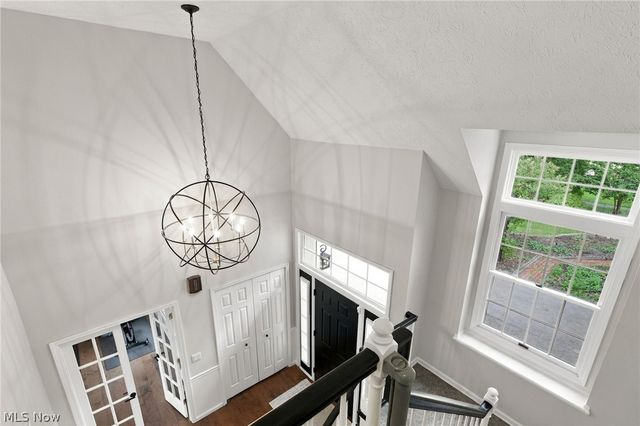 32253 Walker Road, Avon Lake, OH 44012