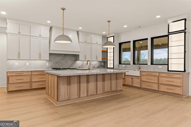 159A Lakeview Drive, Eatonton, GA 31024