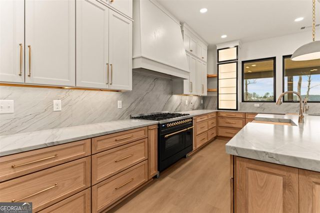 159A Lakeview Drive, Eatonton, GA 31024