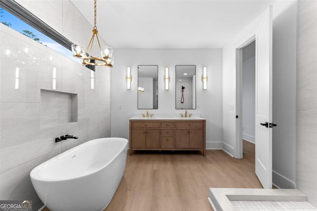 159A Lakeview Drive, Eatonton, GA 31024