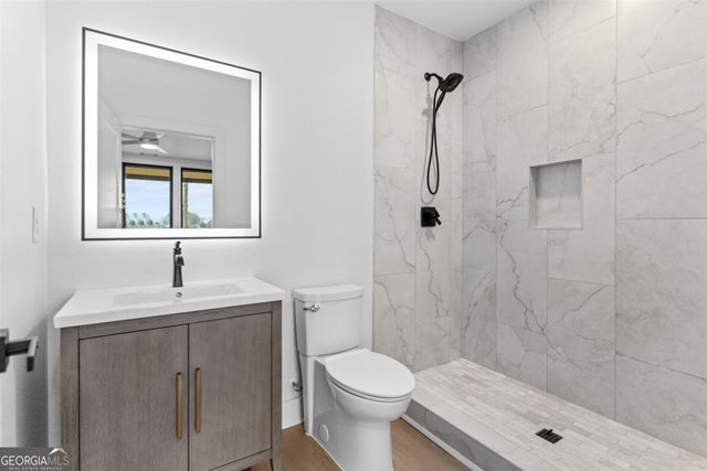 159A Lakeview Drive, Eatonton, GA 31024