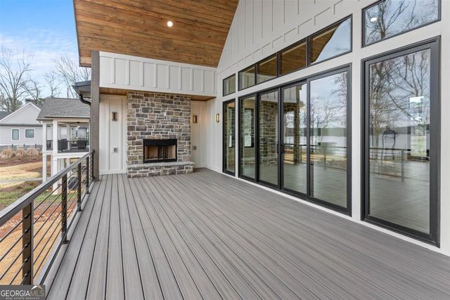 159A Lakeview Drive, Eatonton, GA 31024