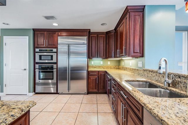 1926 MONTANA AVENUE NE, St Petersburg, FL 33703