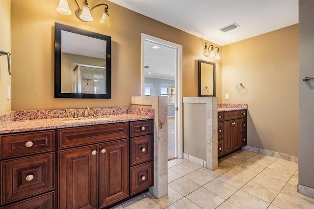 1926 MONTANA AVENUE NE, St Petersburg, FL 33703