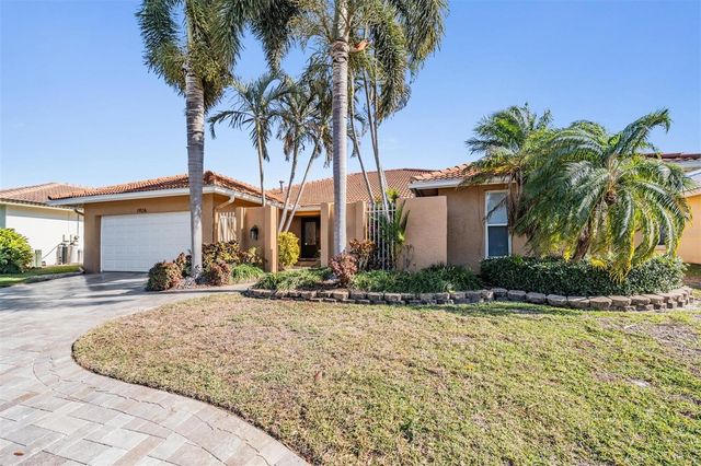 1926 MONTANA AVENUE NE, St Petersburg, FL 33703