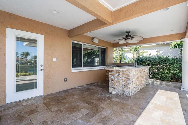 1926 MONTANA AVENUE NE, St Petersburg, FL 33703