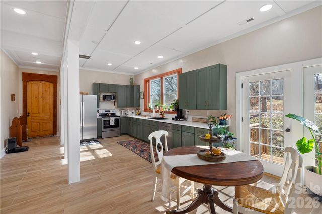 1552 Bear Creek Road, Leicester, NC 28748