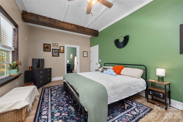 1552 Bear Creek Road, Leicester, NC 28748