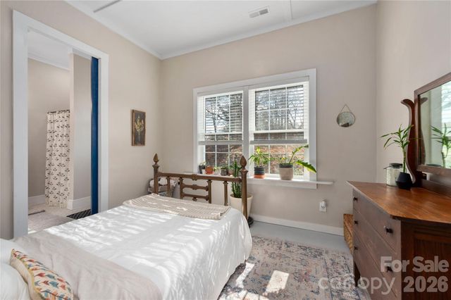 1552 Bear Creek Road, Leicester, NC 28748