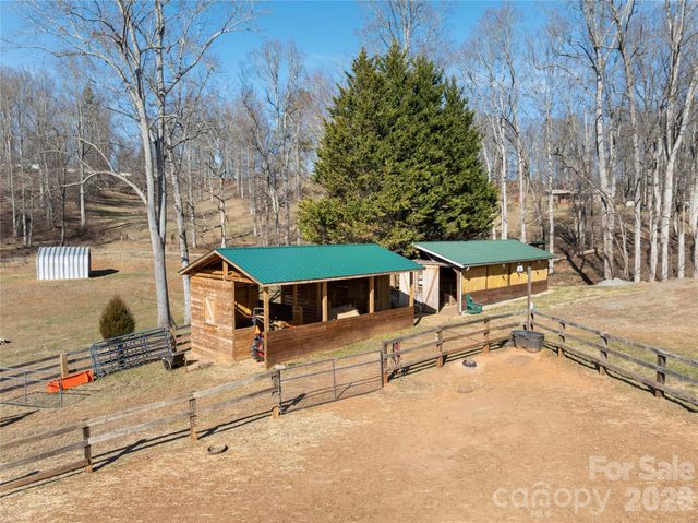 1552 Bear Creek Road, Leicester, NC 28748