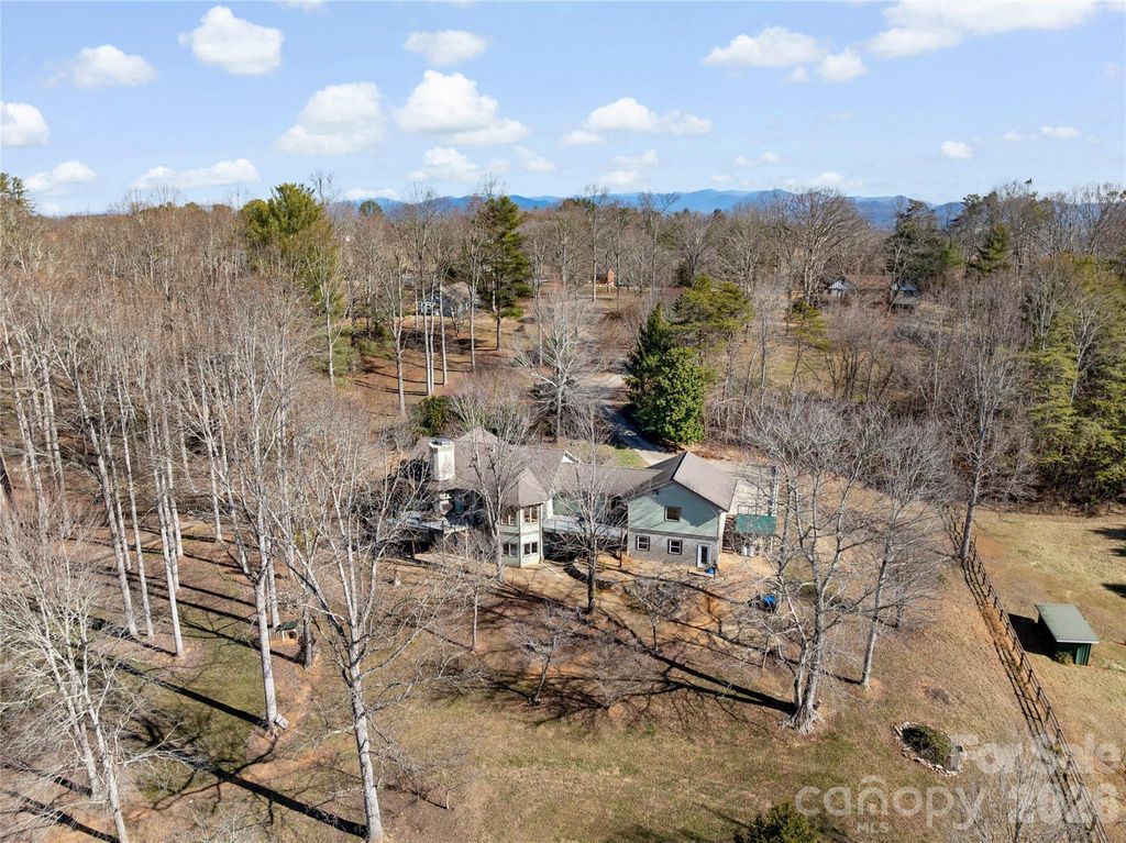 1552 Bear Creek Road, Leicester, NC 28748