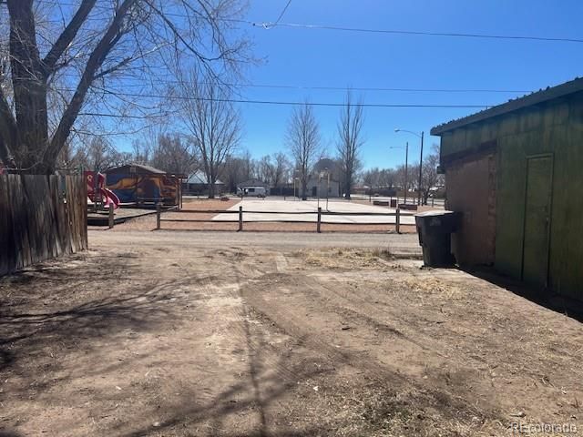 922 8th Street, Alamosa, CO 81101