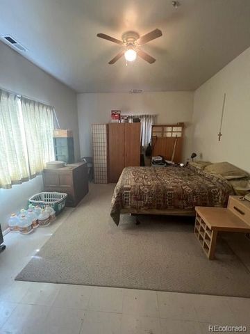922 8th Street, Alamosa, CO 81101