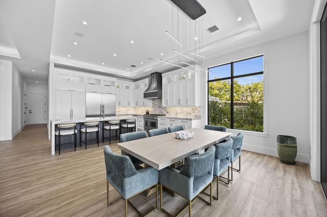 736 Lagoon Drive, North Palm Beach, FL 33408