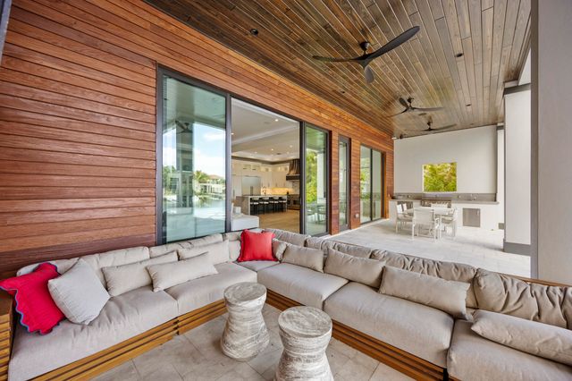 736 Lagoon Drive, North Palm Beach, FL 33408