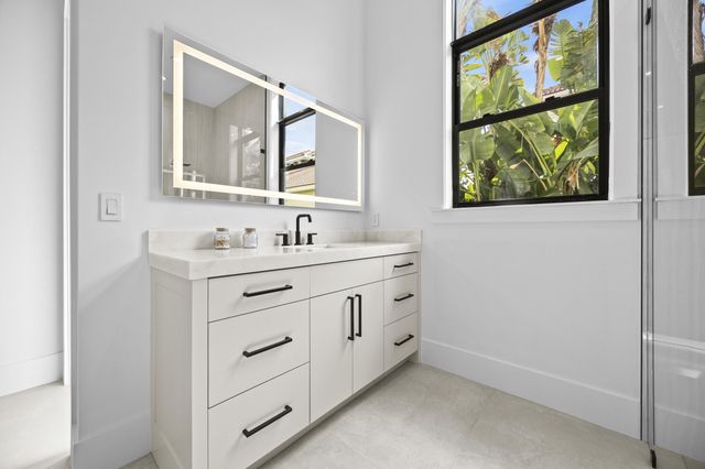 736 Lagoon Drive, North Palm Beach, FL 33408