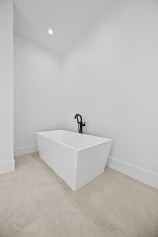 736 Lagoon Drive, North Palm Beach, FL 33408