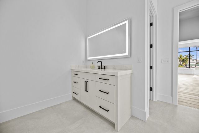 736 Lagoon Drive, North Palm Beach, FL 33408